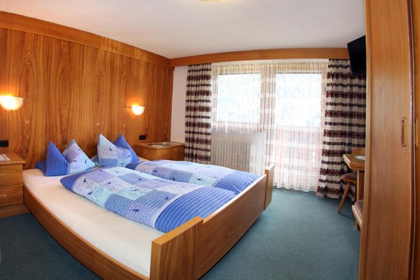 Haus Gritsch Hotel Сьолден Стая снимка